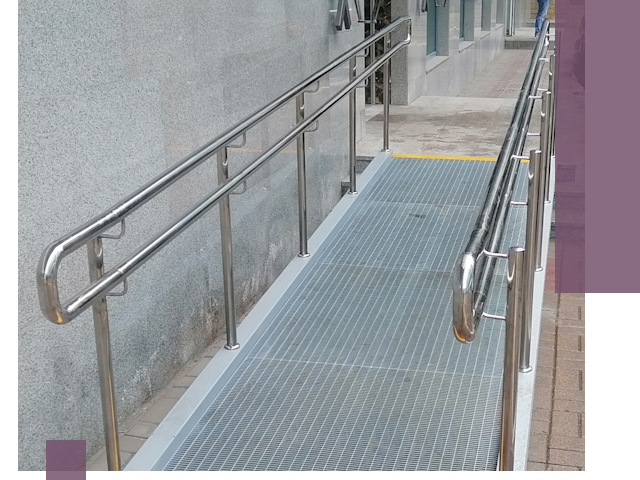 Пандусы для инвалидов в Волжском — изготовление и монтаж