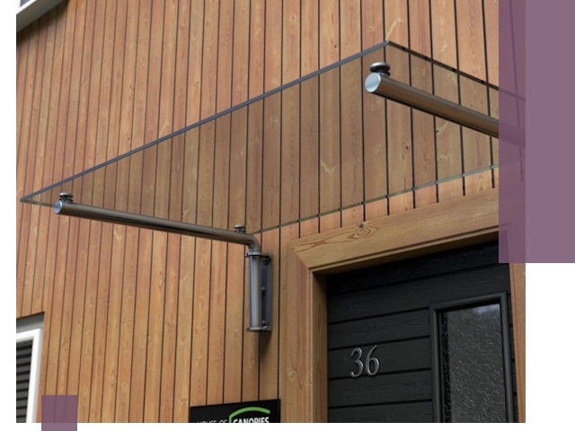 Стеклянные козырьки на входы и фасады в Волжском