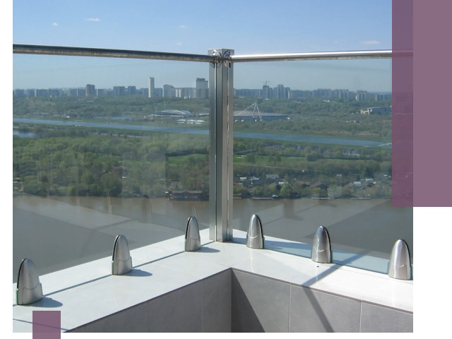 Стеклянные парапеты премиум класса в Волжском для домов и бизнесов